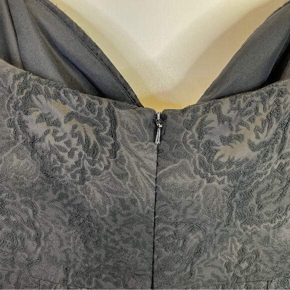 Love by Theia Sweetheart Neckline ruffle front Gown dress black - 16 - Picture 10 of 12